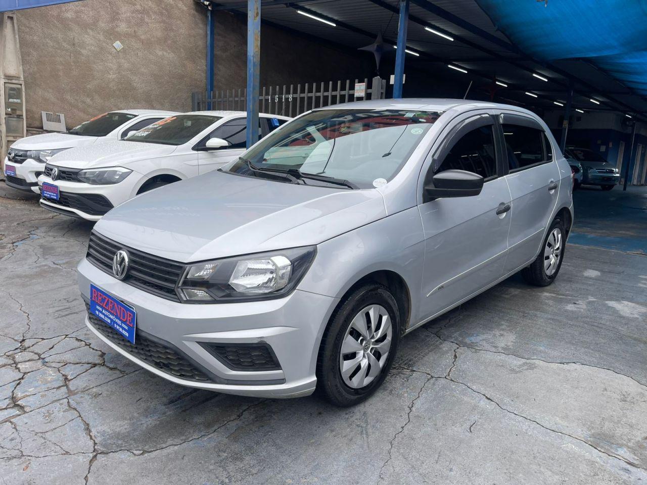 VOLKSWAGEN Gol