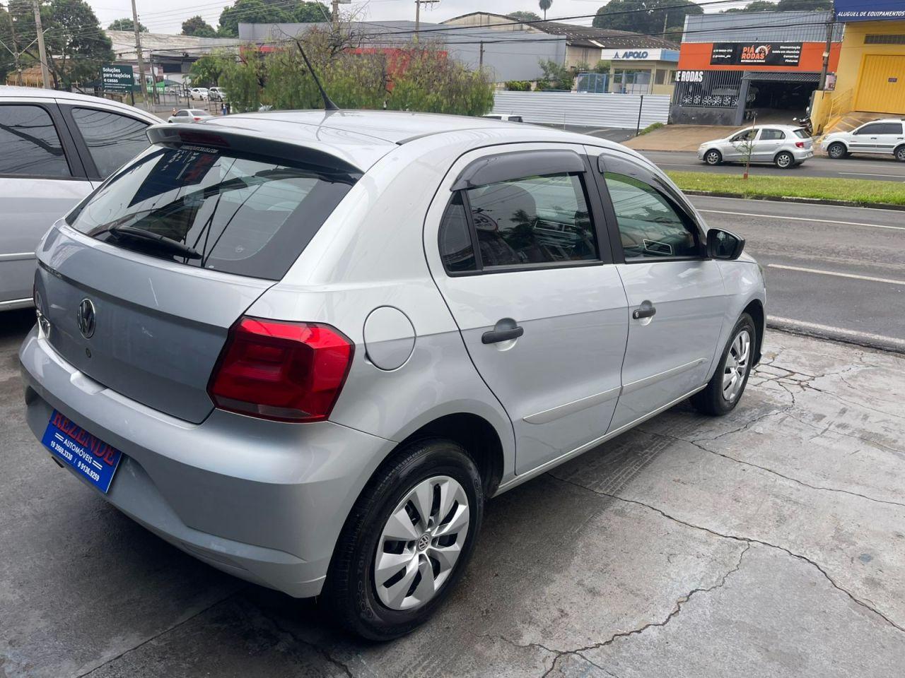VOLKSWAGEN Gol - Foto