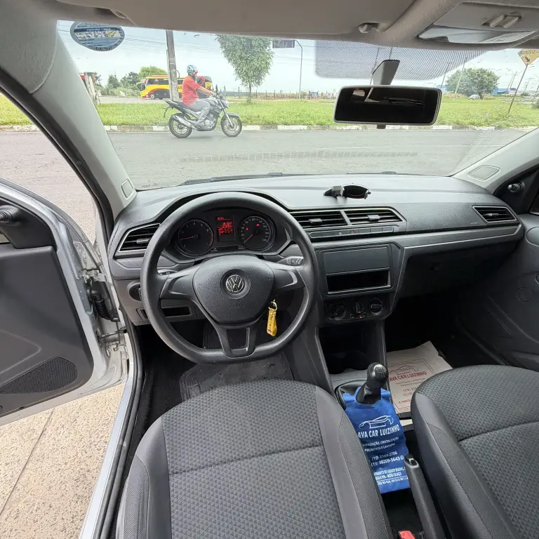 VOLKSWAGEN Gol - Foto