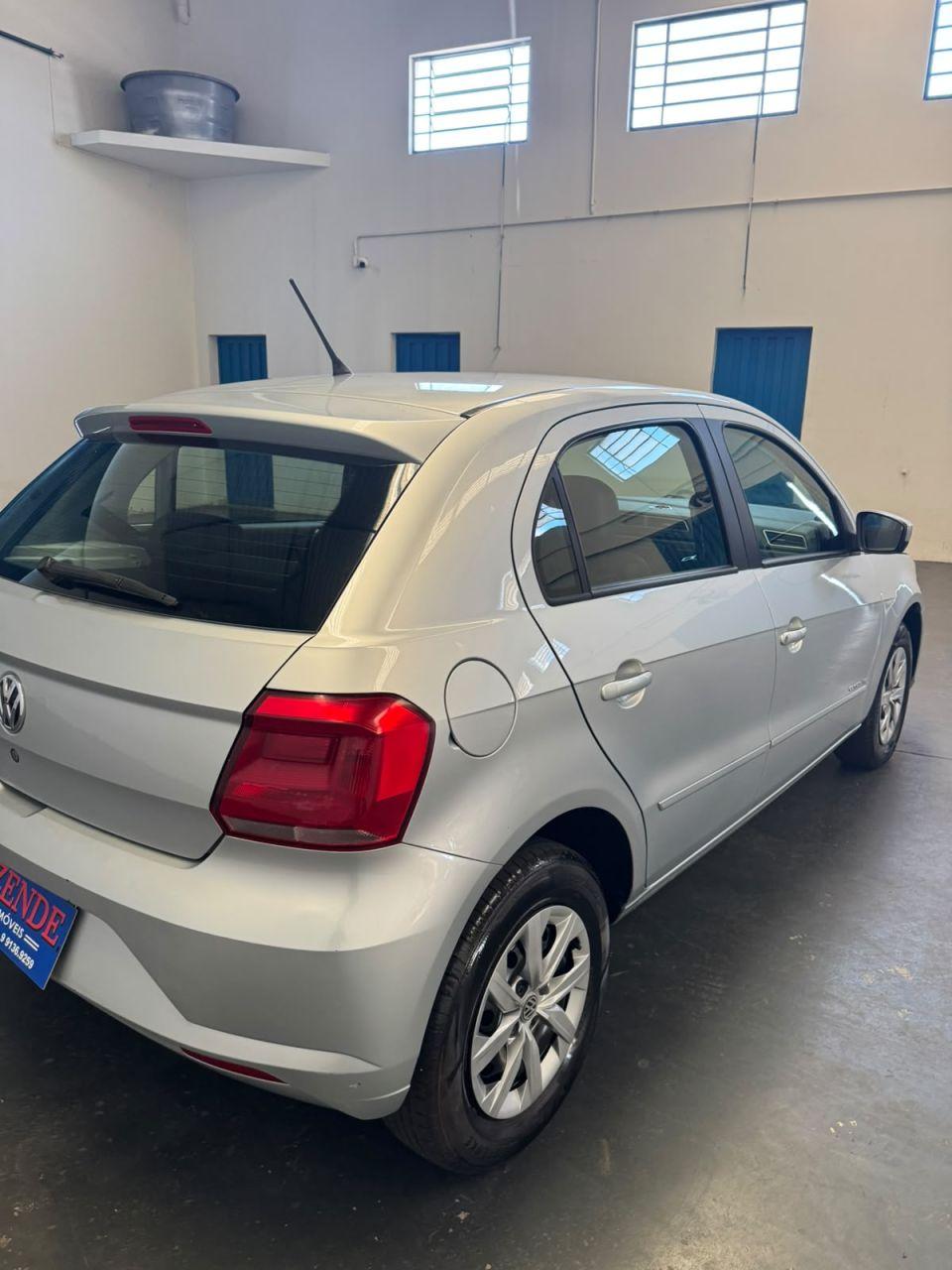 VOLKSWAGEN Gol - Foto