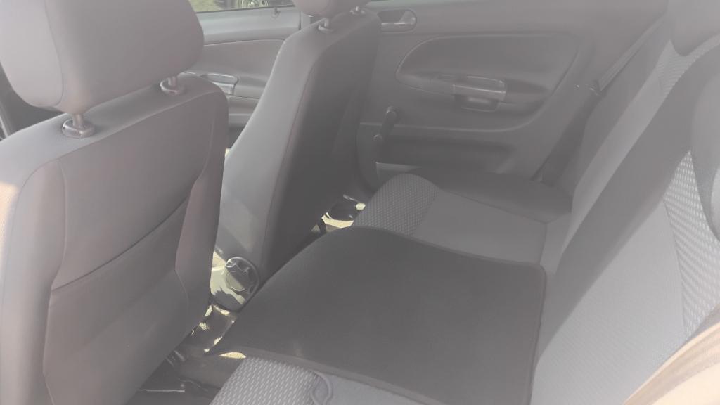 VOLKSWAGEN Gol - Foto