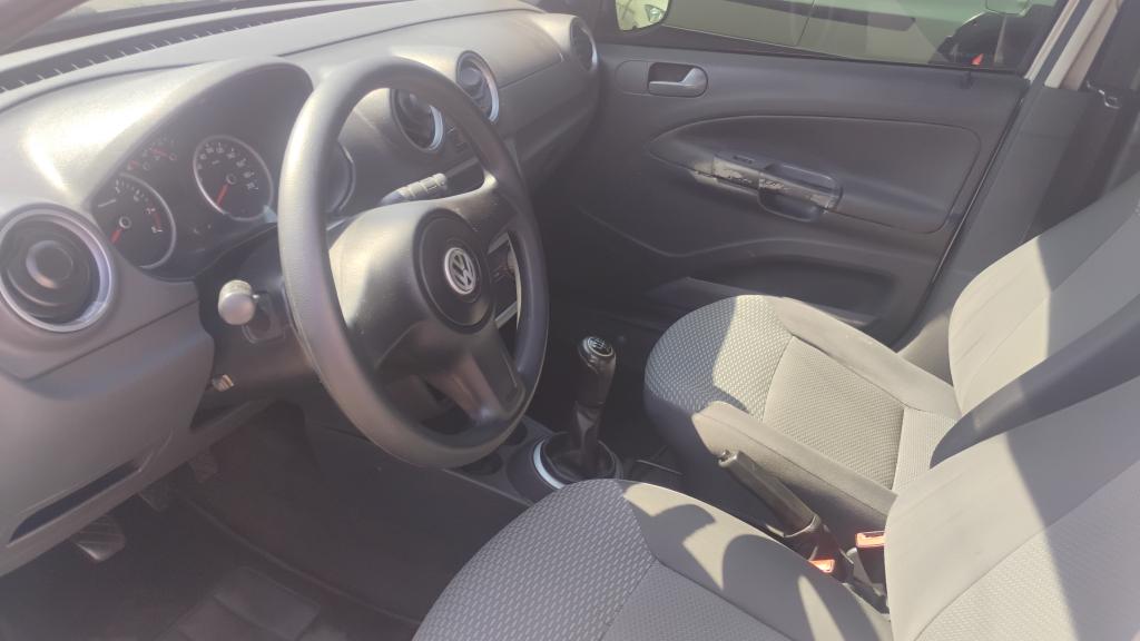 VOLKSWAGEN Gol - Foto