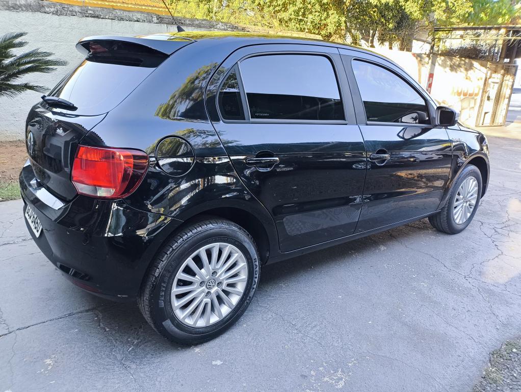 VOLKSWAGEN Gol - Foto