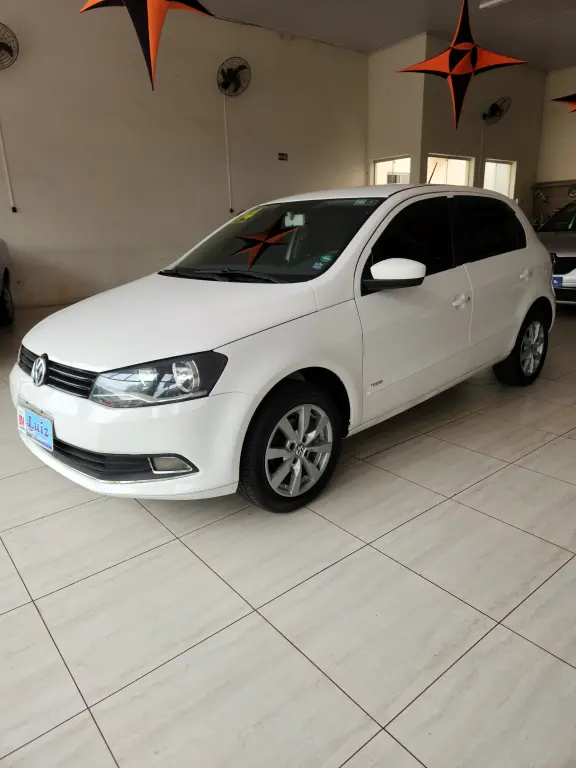 VOLKSWAGEN Gol - Foto