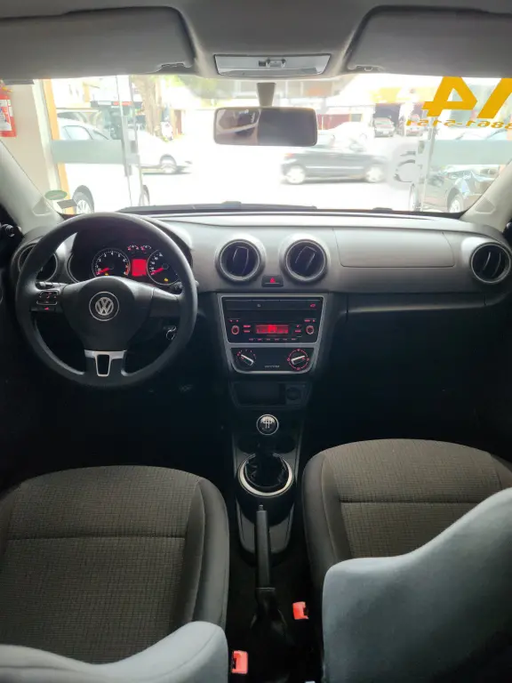 VOLKSWAGEN Gol - Foto