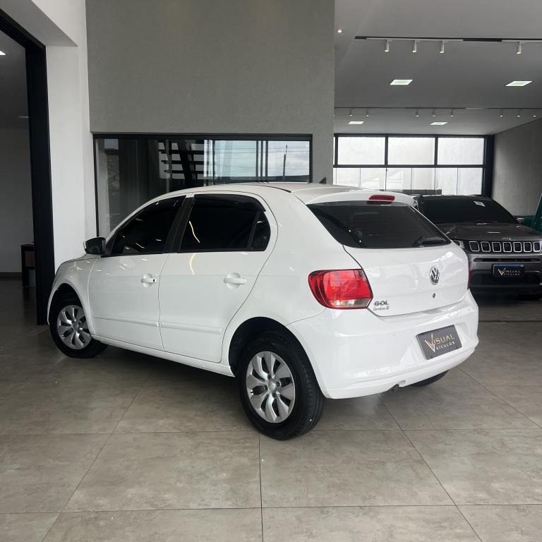 VOLKSWAGEN Gol - Foto