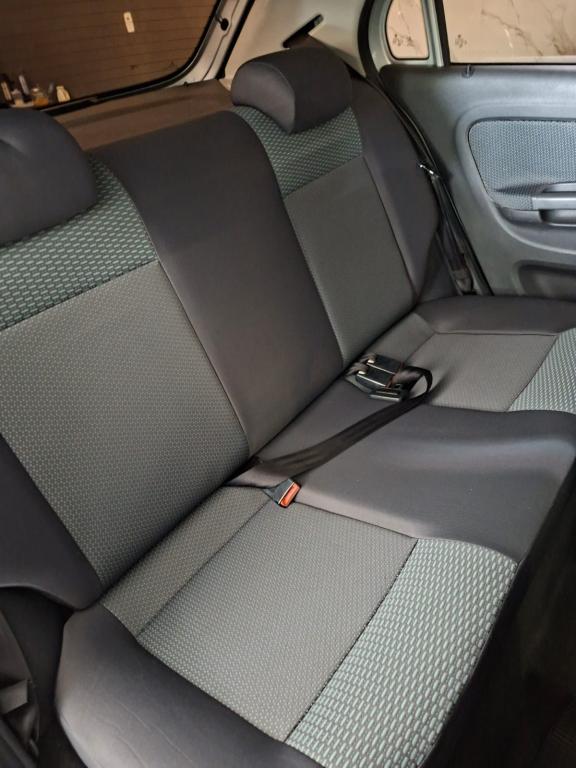 VOLKSWAGEN Gol - Foto