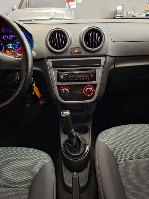 VOLKSWAGEN Gol - Foto