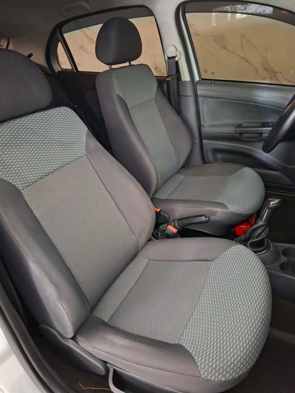 VOLKSWAGEN Gol - Foto