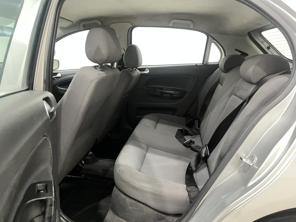 VOLKSWAGEN Gol - Foto