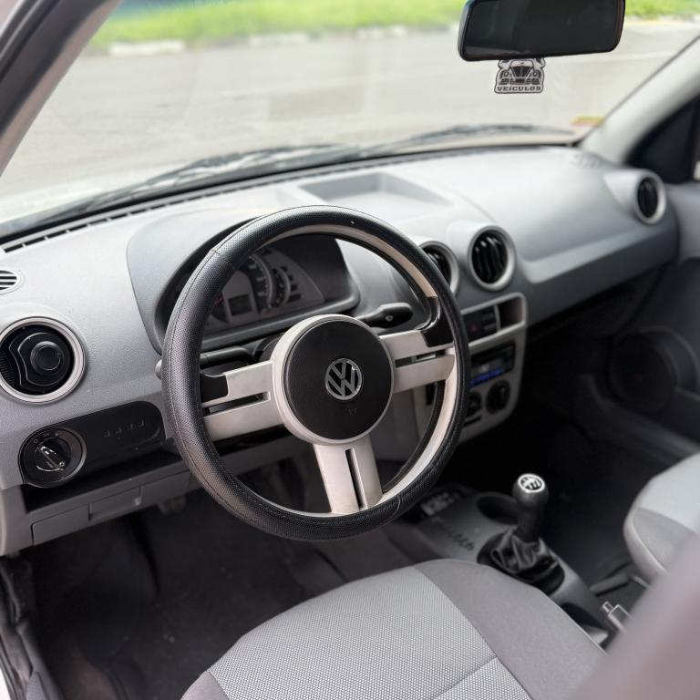 VOLKSWAGEN Gol - Foto
