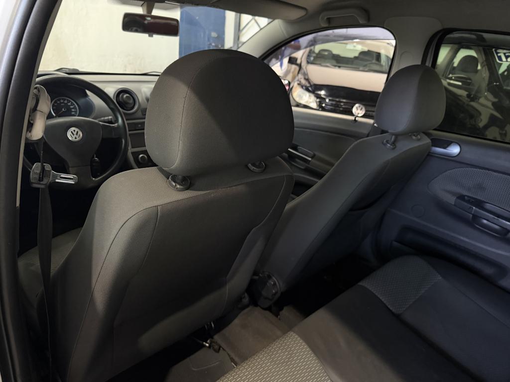 VOLKSWAGEN Gol - Foto