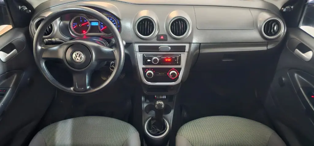 VOLKSWAGEN Gol - Foto