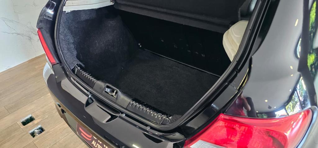 VOLKSWAGEN Gol - Foto