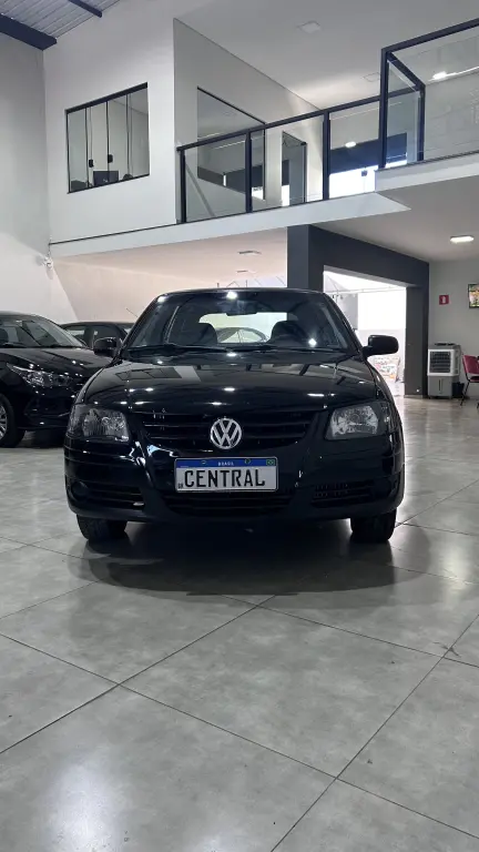 VOLKSWAGEN Gol
