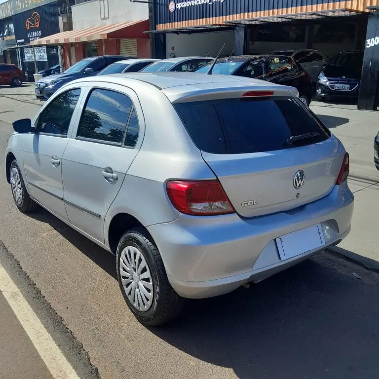 VOLKSWAGEN Gol - Foto