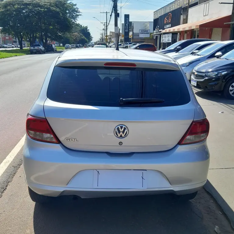 VOLKSWAGEN Gol - Foto