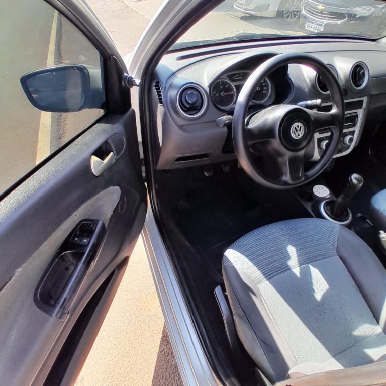 VOLKSWAGEN Gol - Foto
