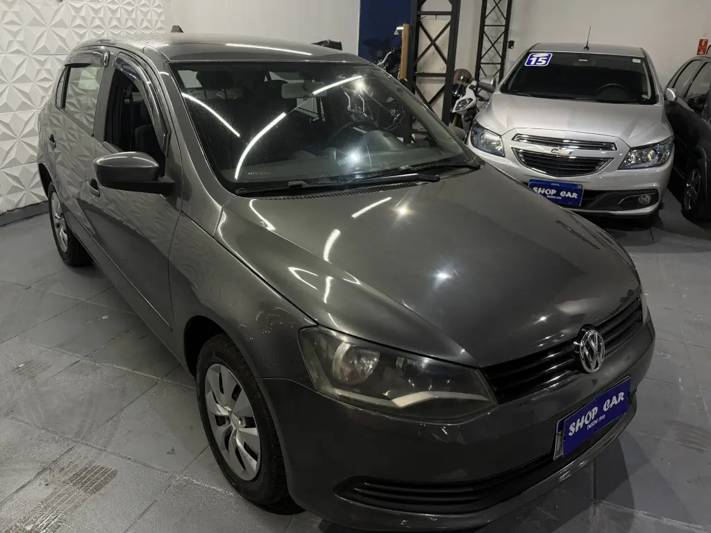 VOLKSWAGEN Gol - Foto