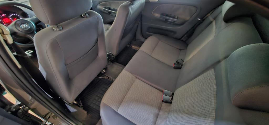 VOLKSWAGEN Gol - Foto