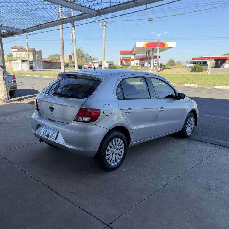VOLKSWAGEN Gol - Foto
