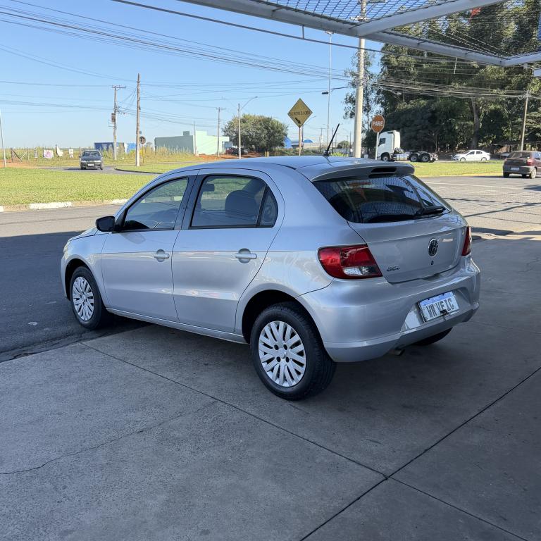 VOLKSWAGEN Gol - Foto