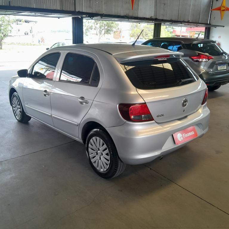 VOLKSWAGEN Gol - Foto