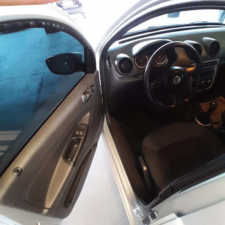 VOLKSWAGEN Gol - Foto