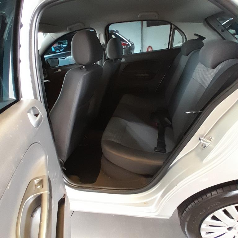 VOLKSWAGEN Gol - Foto