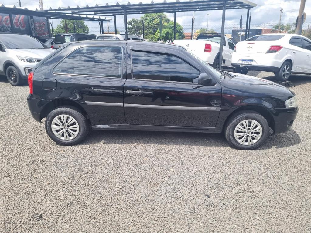 VOLKSWAGEN Gol - Foto