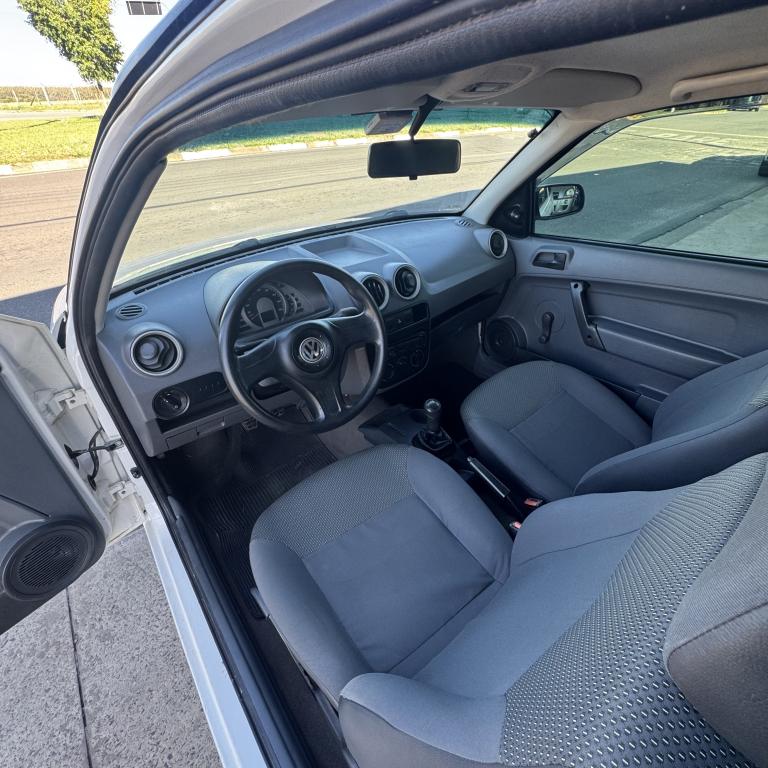 VOLKSWAGEN Gol - Foto
