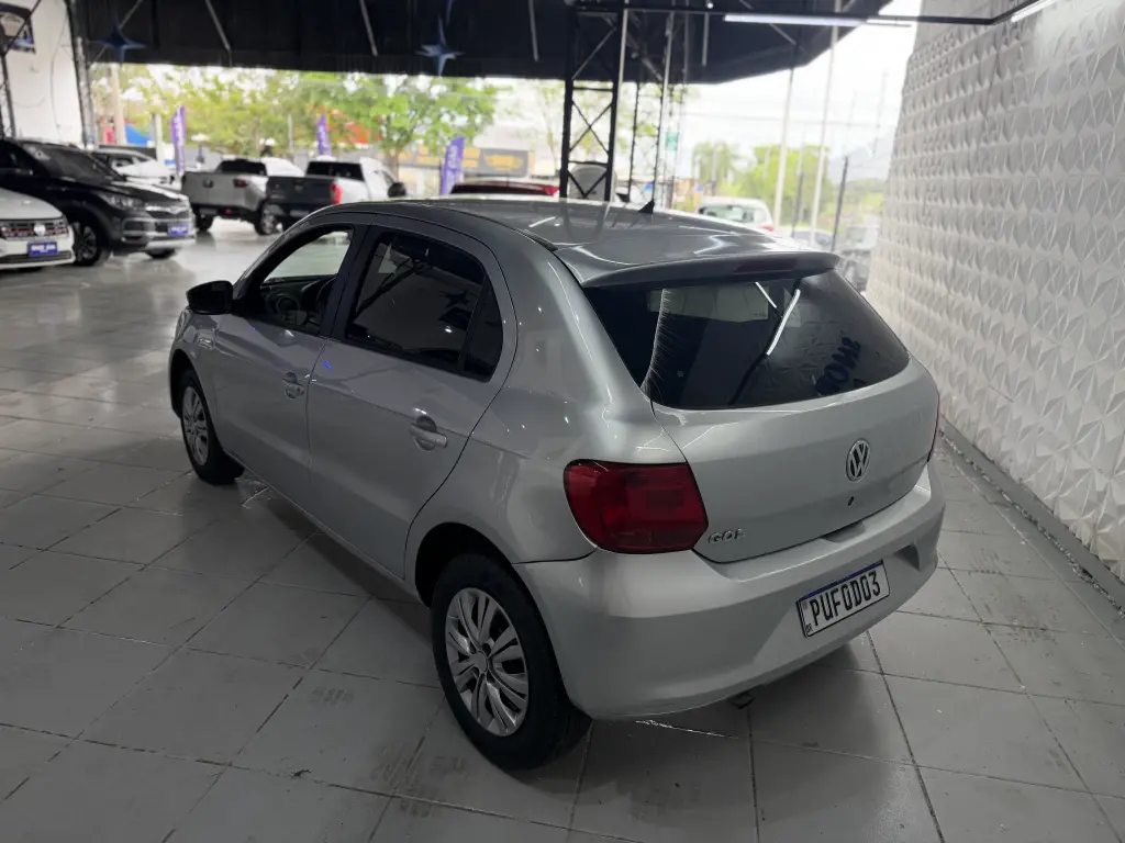 VOLKSWAGEN Gol - Foto