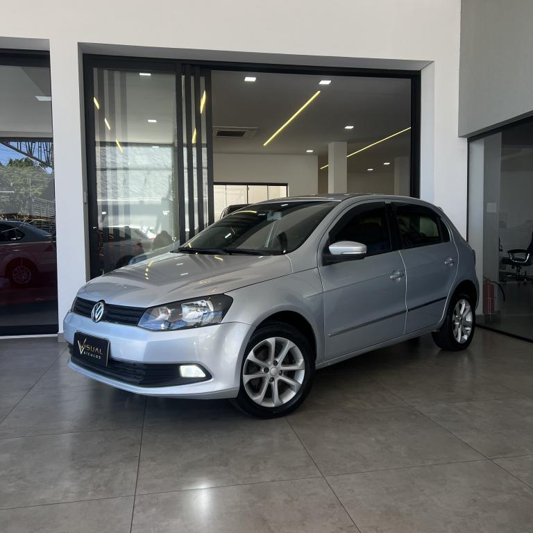 VOLKSWAGEN Gol