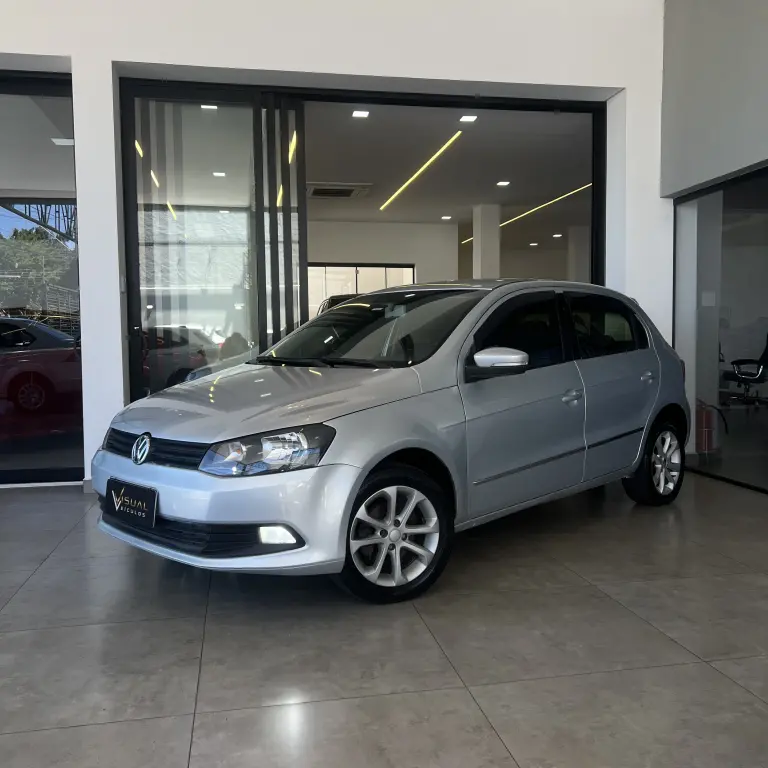 VOLKSWAGEN Gol