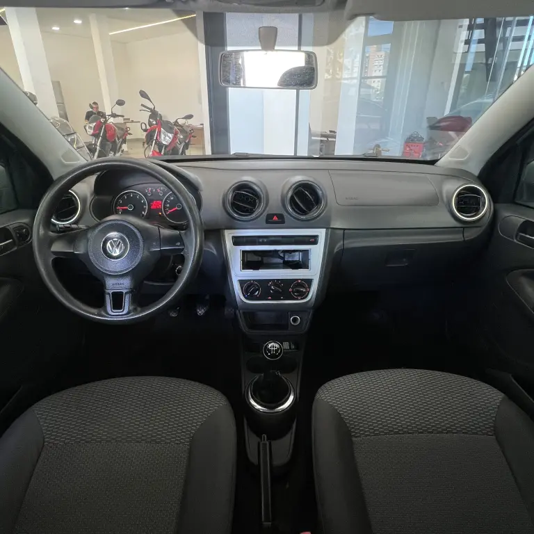 VOLKSWAGEN Gol - Foto