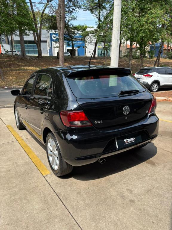 VOLKSWAGEN Gol - Foto