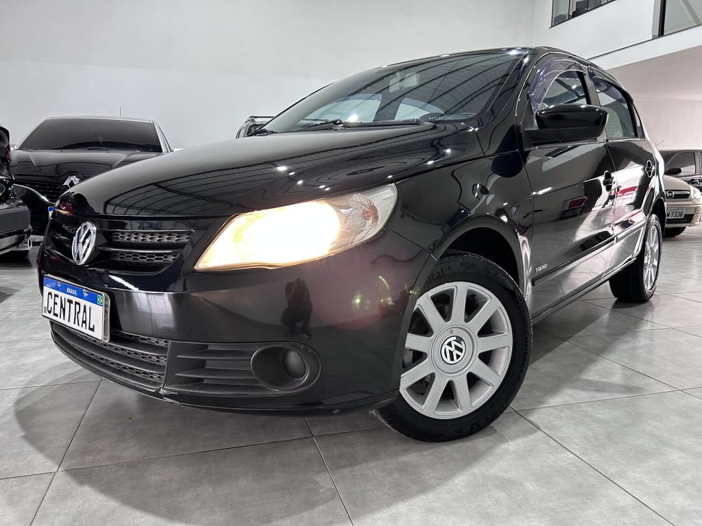 VOLKSWAGEN Gol