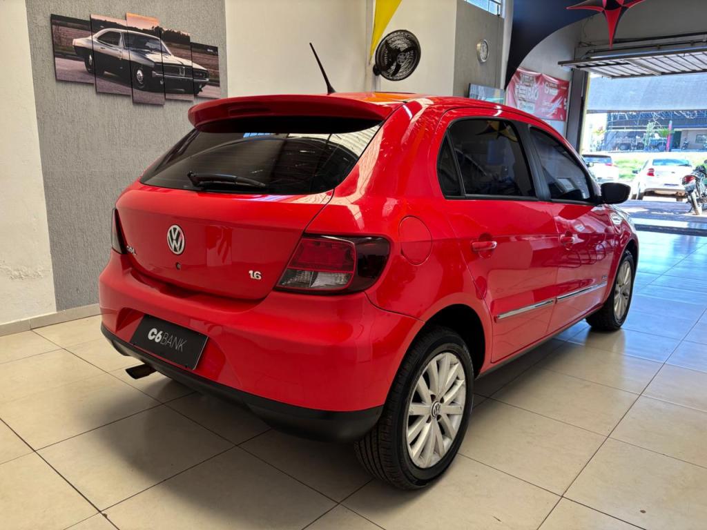 VOLKSWAGEN Gol - Foto