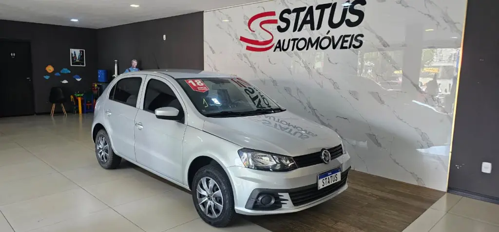 VOLKSWAGEN Gol