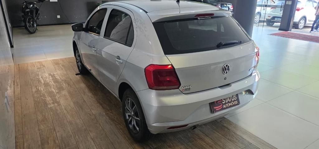 VOLKSWAGEN Gol - Foto