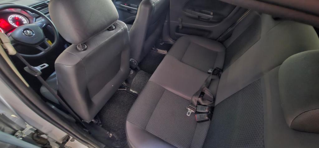 VOLKSWAGEN Gol - Foto