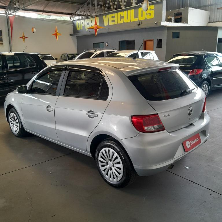 VOLKSWAGEN Gol - Foto