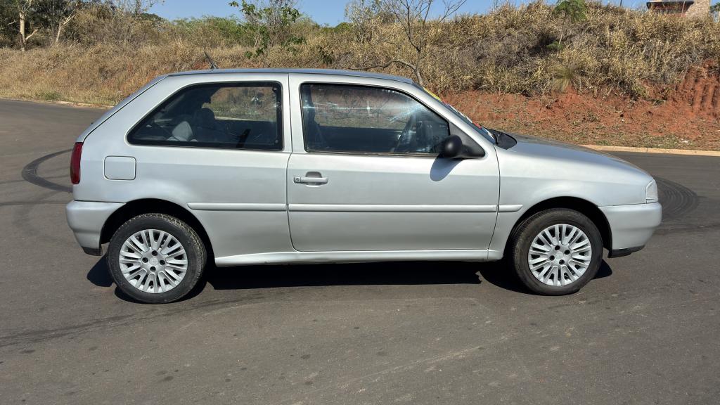 VOLKSWAGEN Gol - Foto