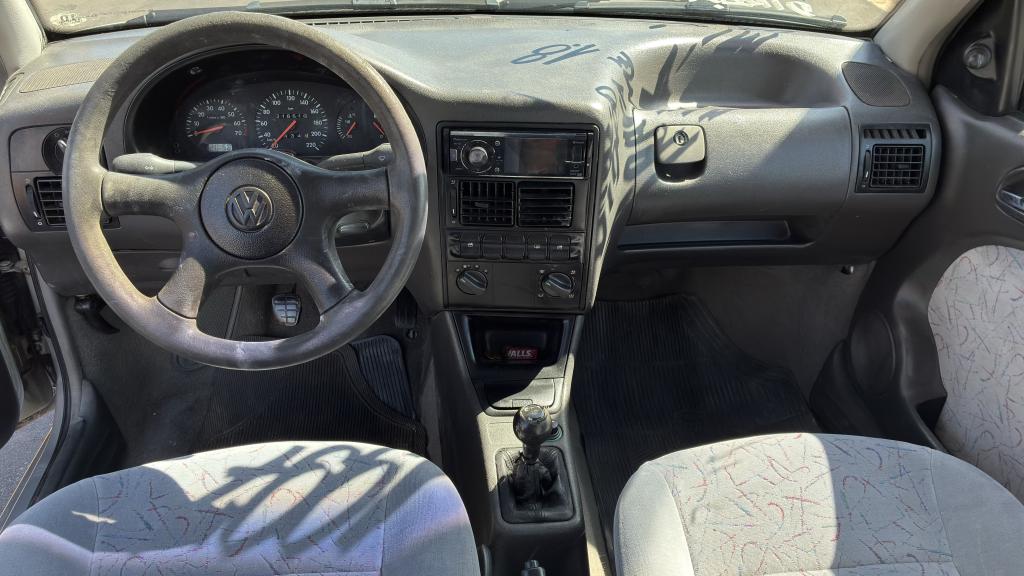 VOLKSWAGEN Gol - Foto