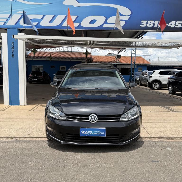 VOLKSWAGEN Golf - Foto