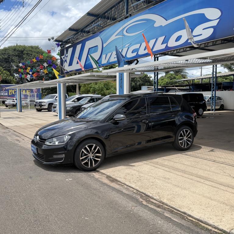 VOLKSWAGEN Golf - Foto