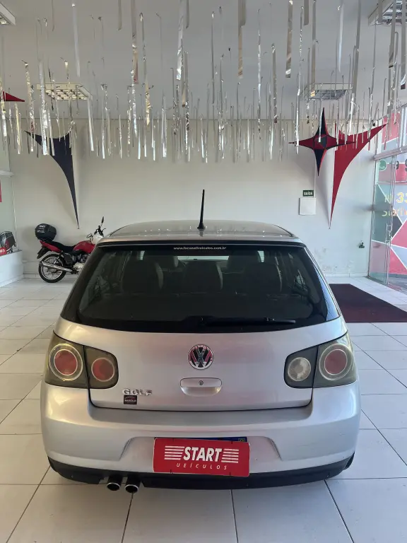 VOLKSWAGEN Golf - Foto