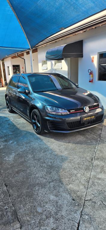 VOLKSWAGEN Golf - Foto