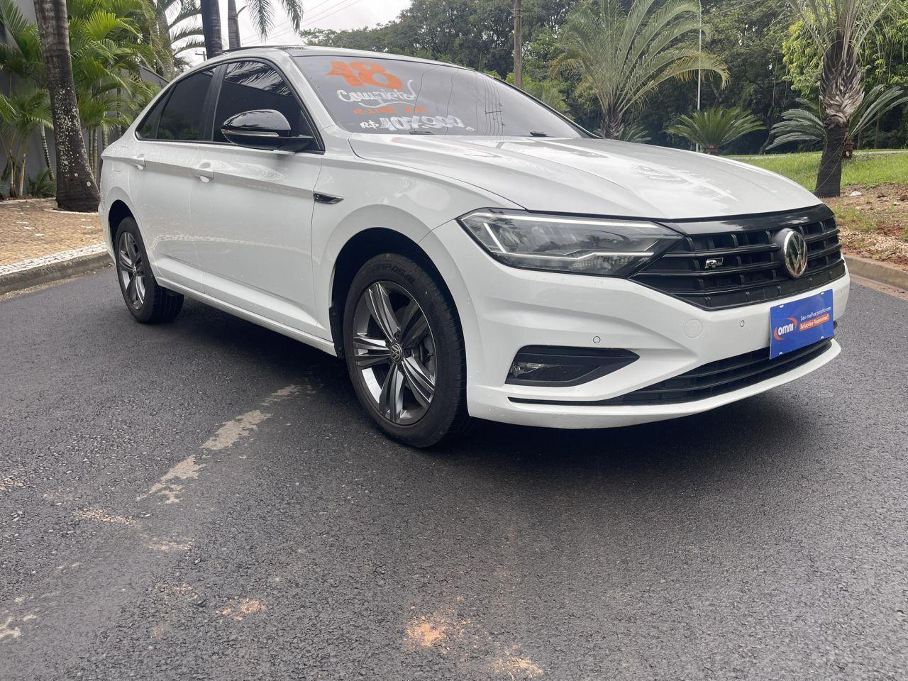 VOLKSWAGEN Jetta - Foto