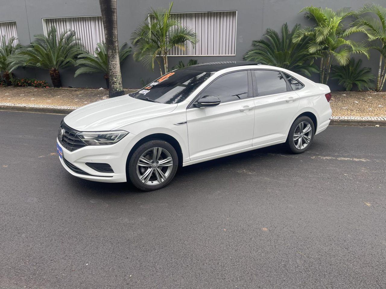 VOLKSWAGEN Jetta - Foto